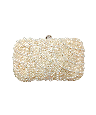 Scallop Pattern Beaded Clutch with chain