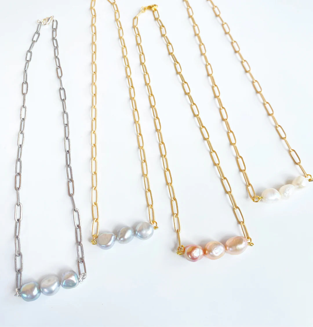 15” Large Paperclip Chain w/ Triple Pearl Connector, 2 colors available